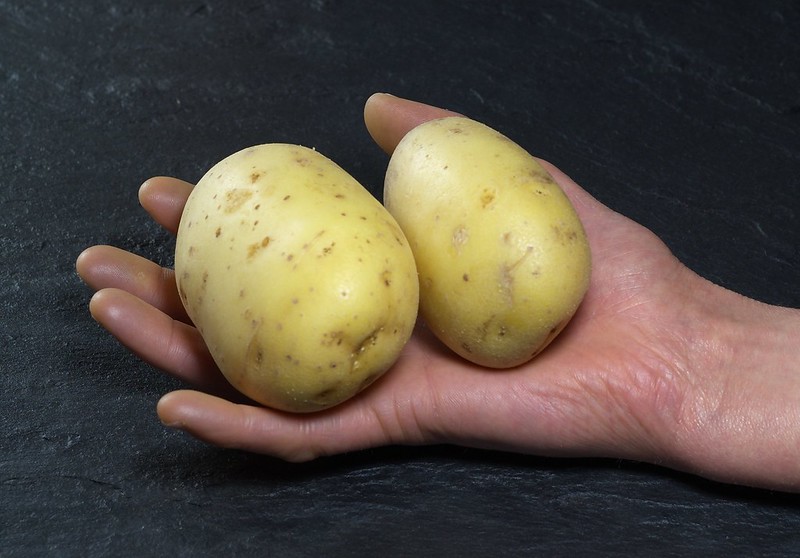 mesa-habla-patatas 2