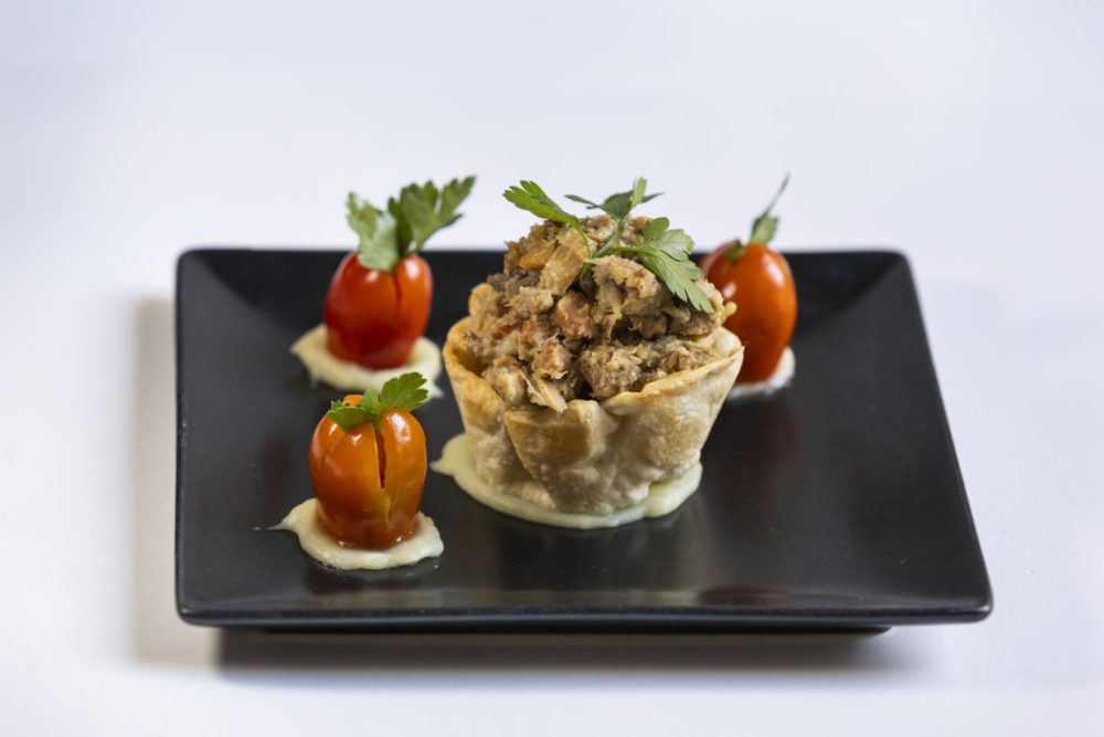 mesa-habla-tapa-europea-restaurante-Nubium