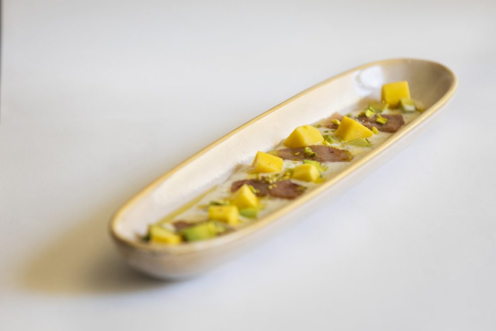 mesa-habla-tapa-europea-restaurante-la-catedra