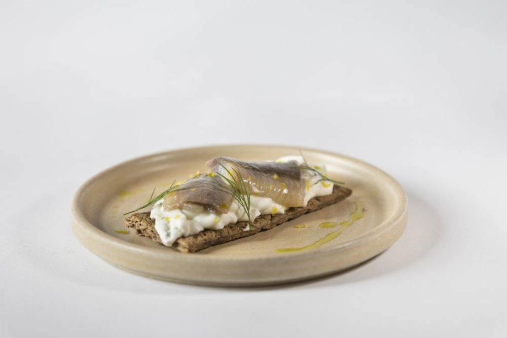 mesa-habla-tapa-europea-restaurante-martilota